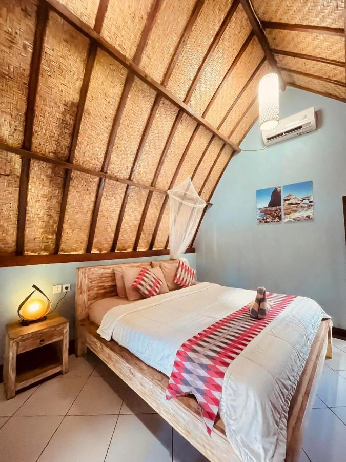 Apit Lawang Villas & Resto Batununggul Exterior photo